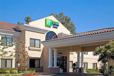 Best Western Valencia/Six Flags Inn & Suites .